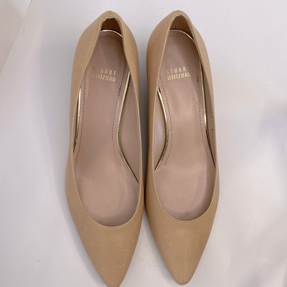 Stuart Weitzman tan low wedges in size 9.5. - Picture 2 of 7